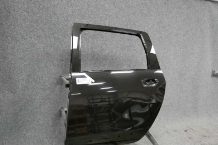 Dacia Lodgy bontott használt bal hátsó beszálló oldalajtó 821017193R - Bontott használt Dacia karosszéria alkatrészek webáruház